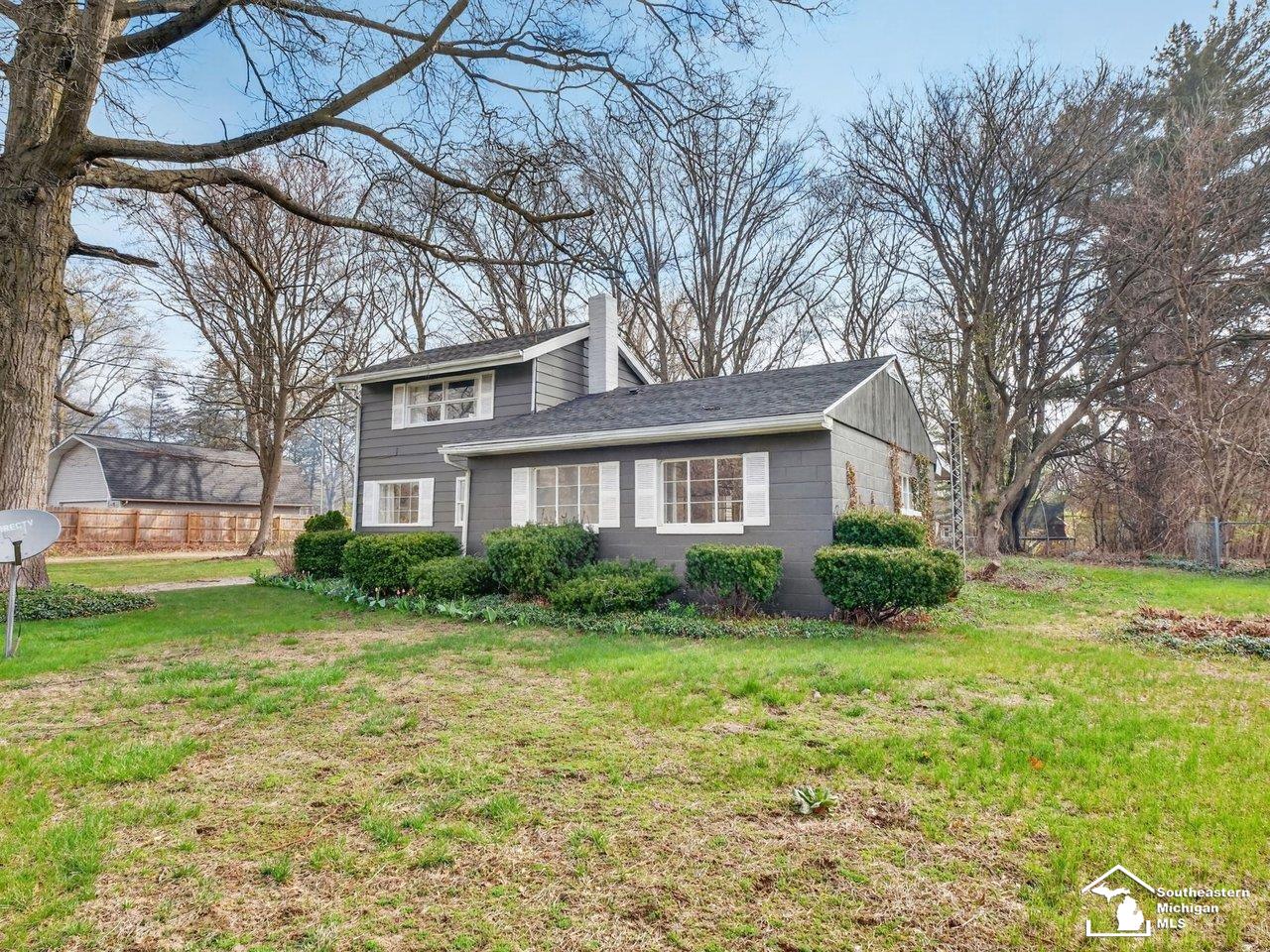 6790 Douglas Road