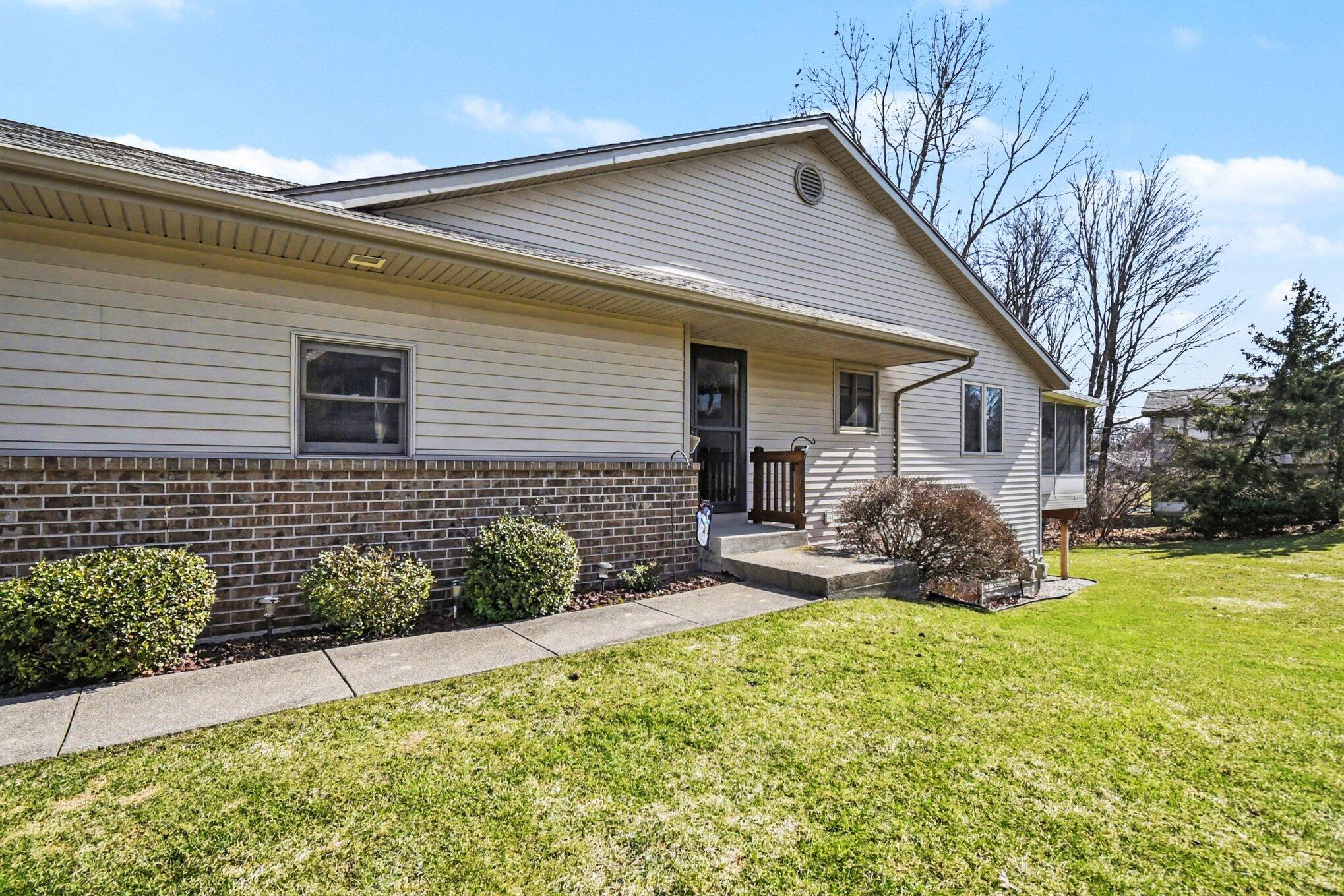 966 Ironwood Circle NW 72