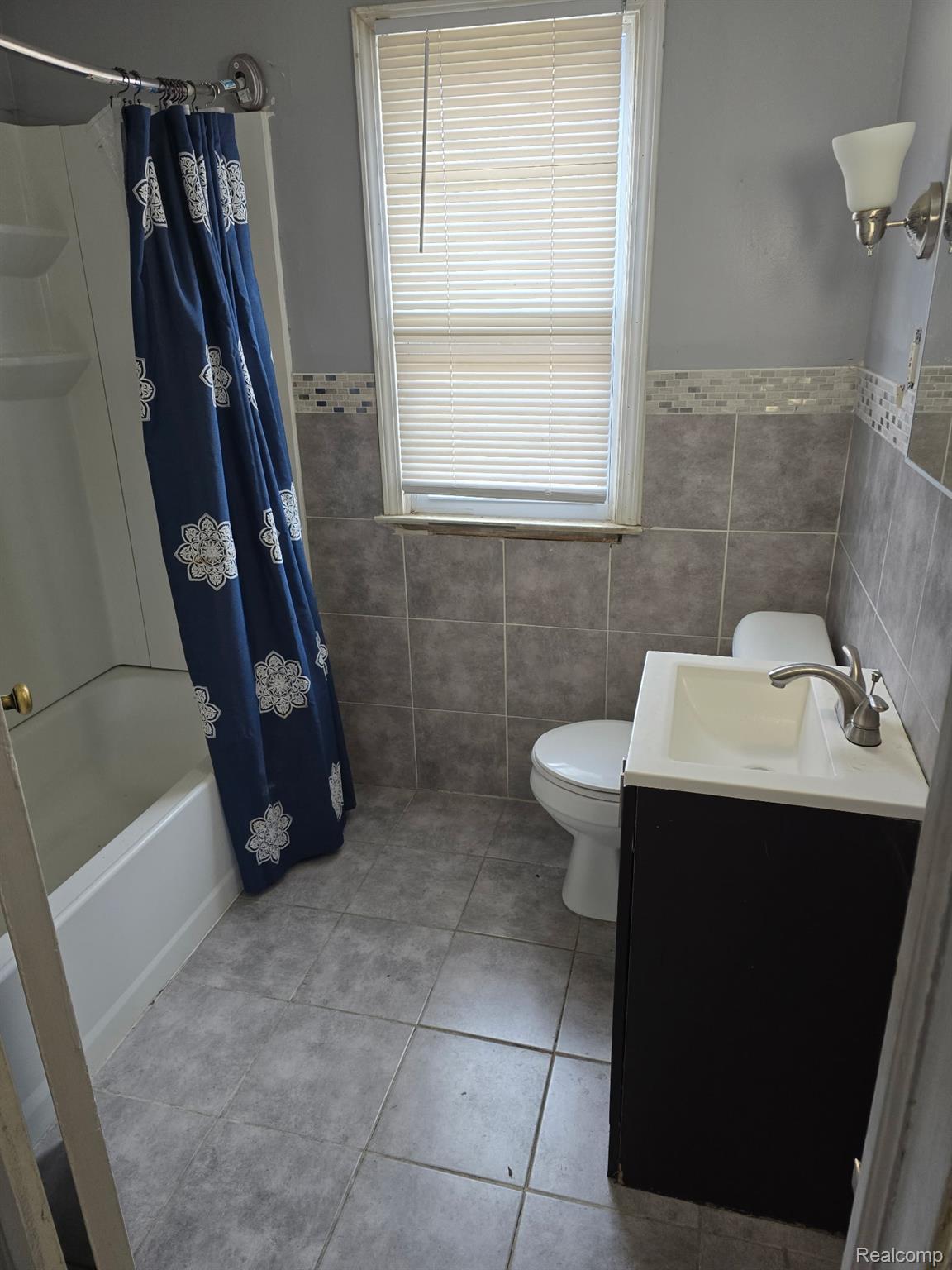 14773 Kilbourne Street