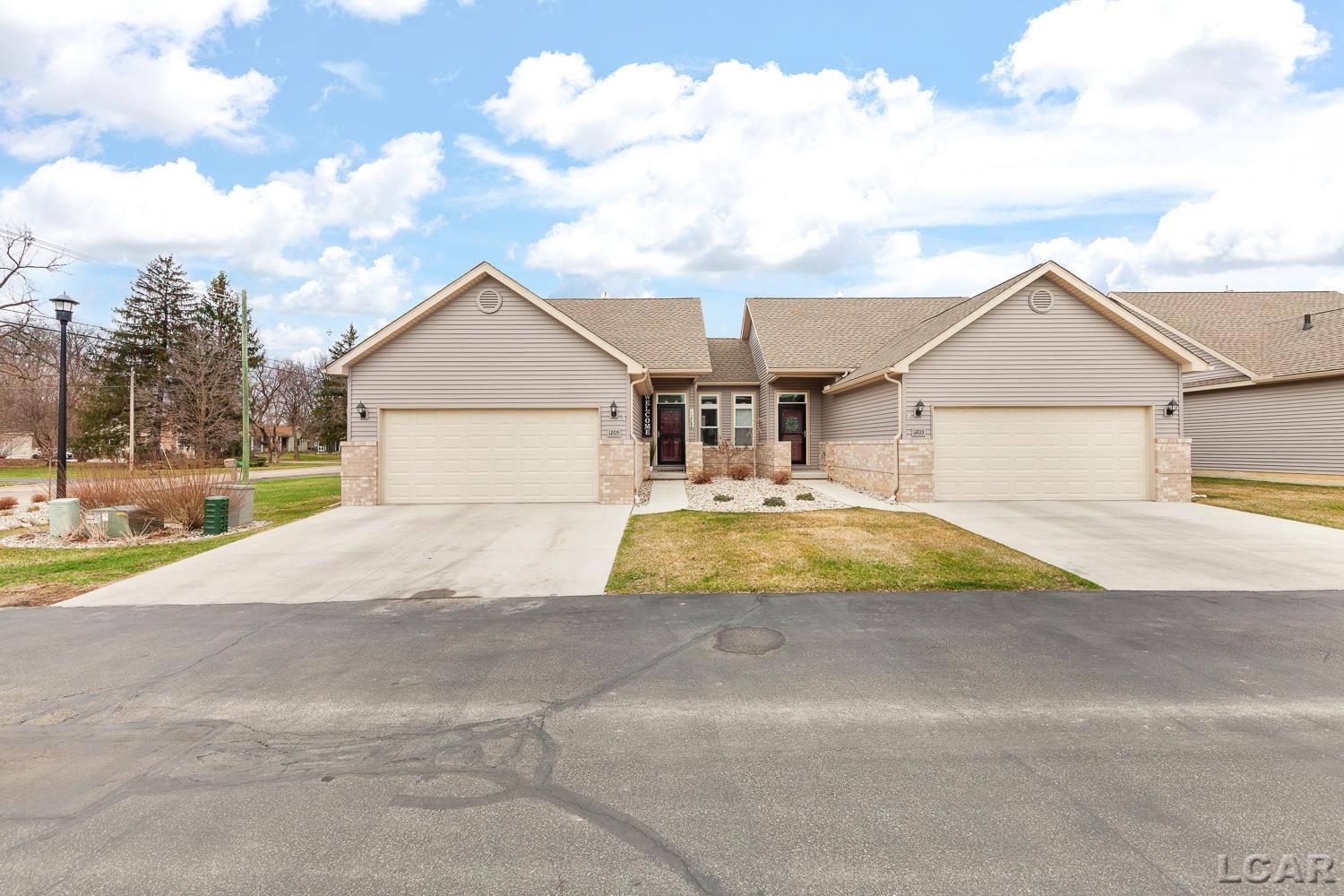 1205 Reeve Drive