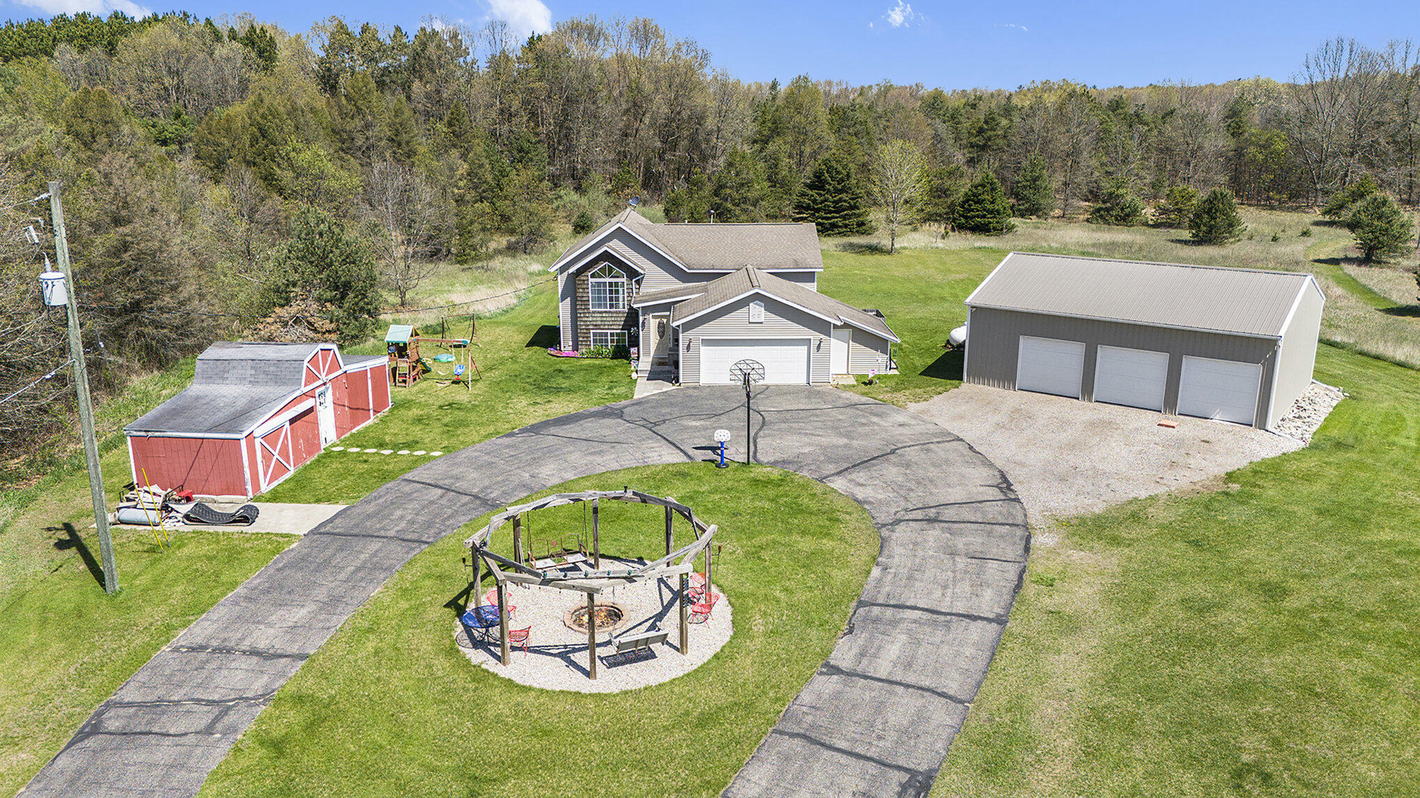 11717 14 Mile Road NE