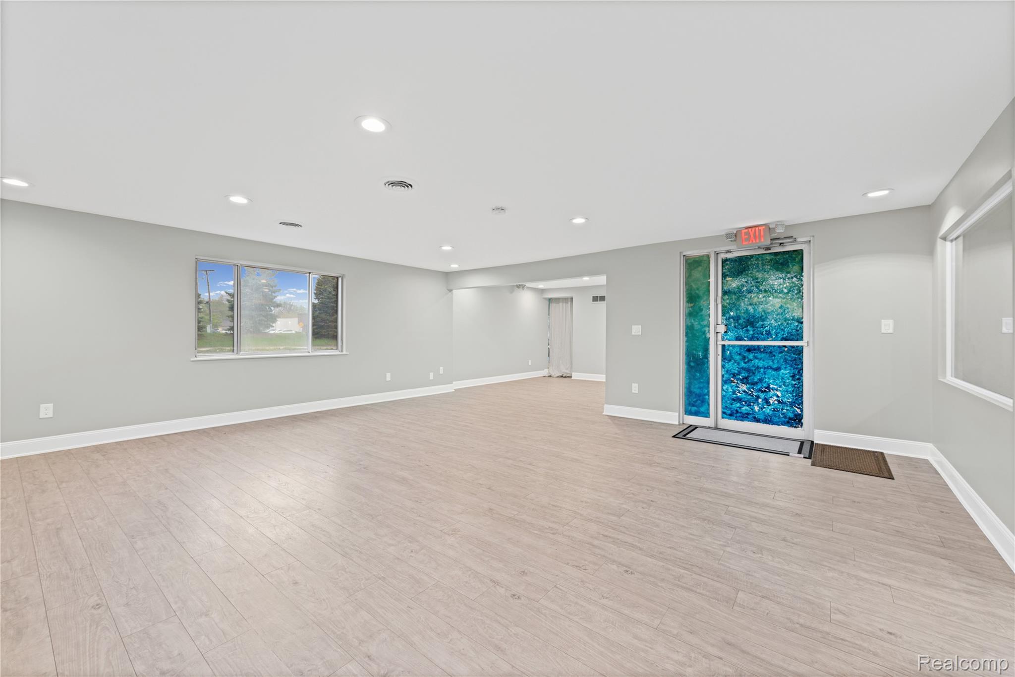 3236 Rochester Road