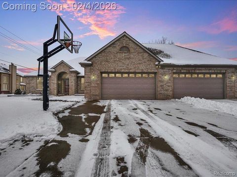 19201 N Grisham Drive E Macomb Township MI 48044