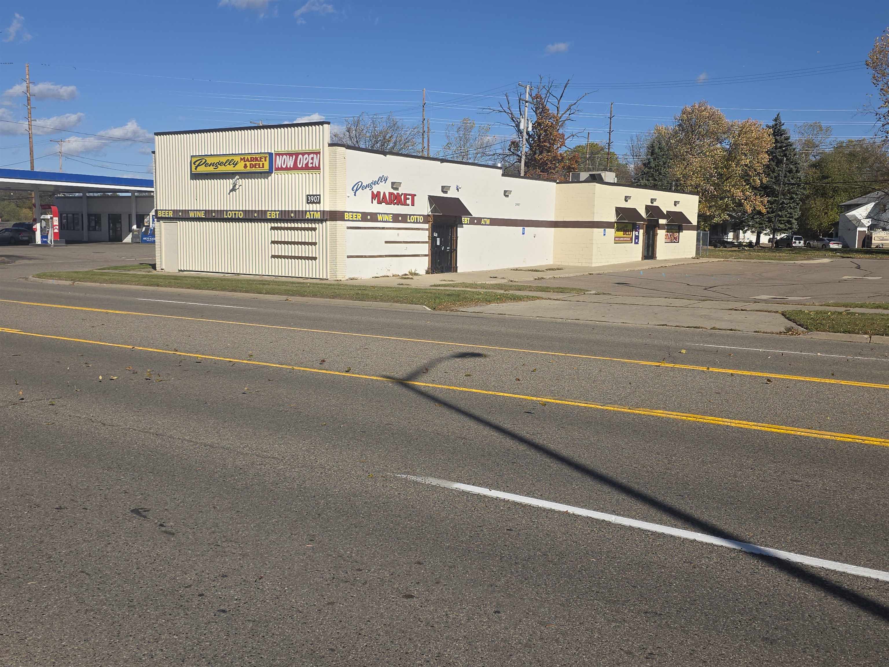 3907 S Saginaw Street