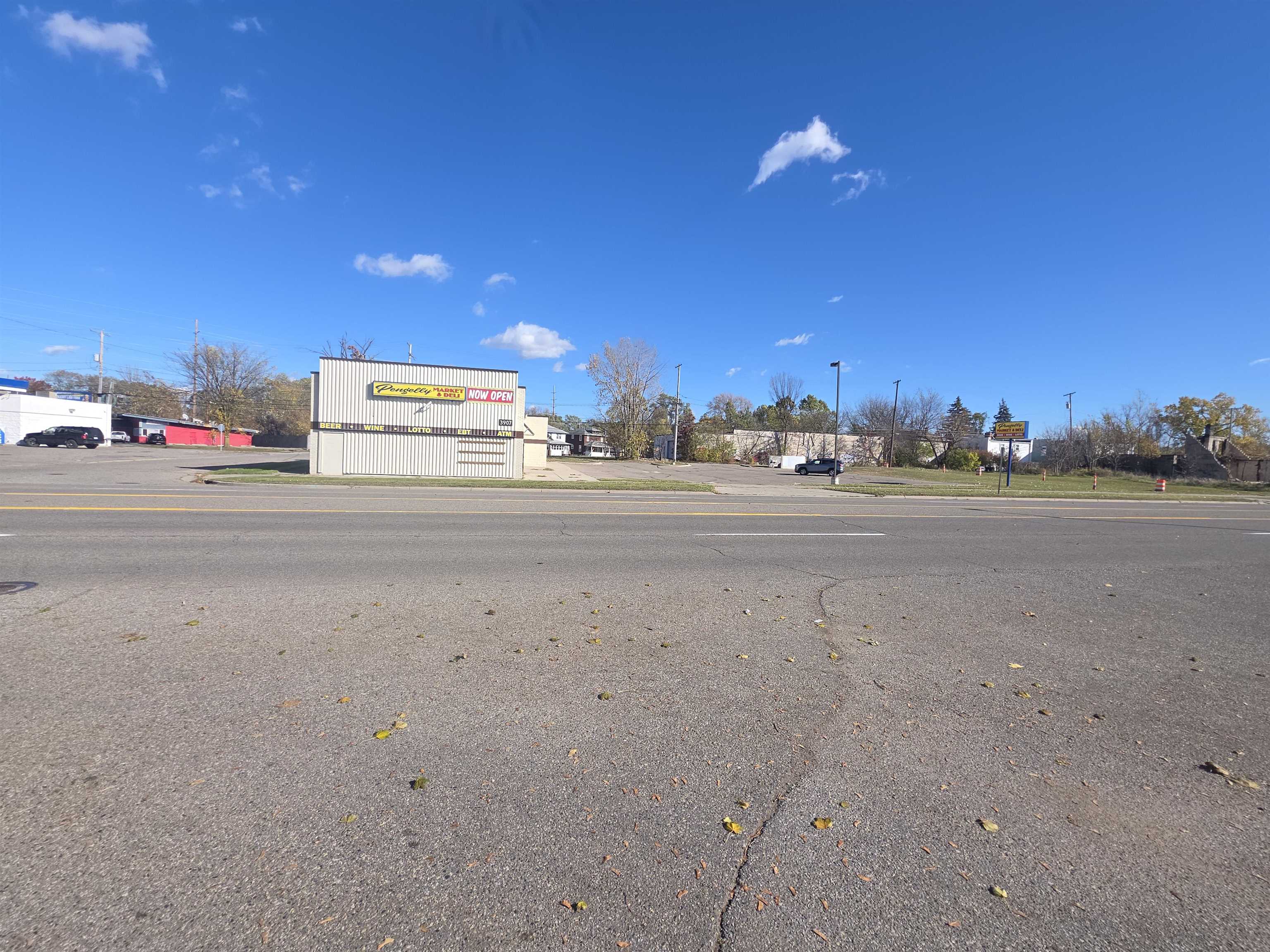 3907 S Saginaw Street