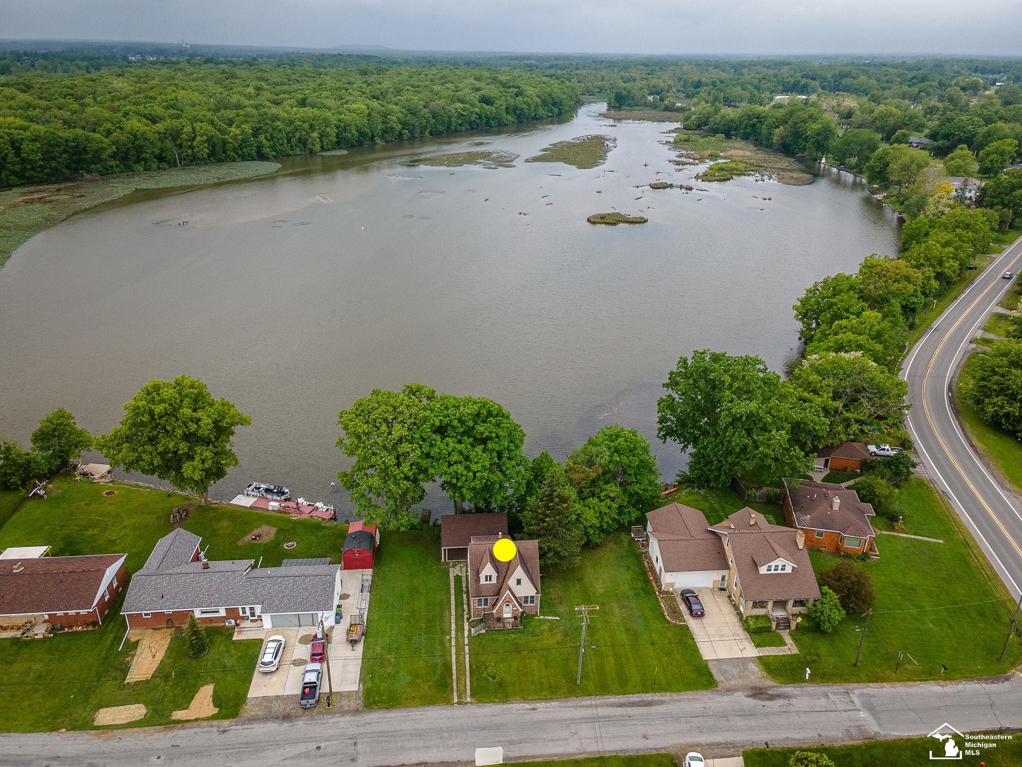 Flat Rock City, Michigan 48134, United States, 2 Bedrooms Bedrooms, ,2 BathroomsBathrooms,Residential,Active,141145