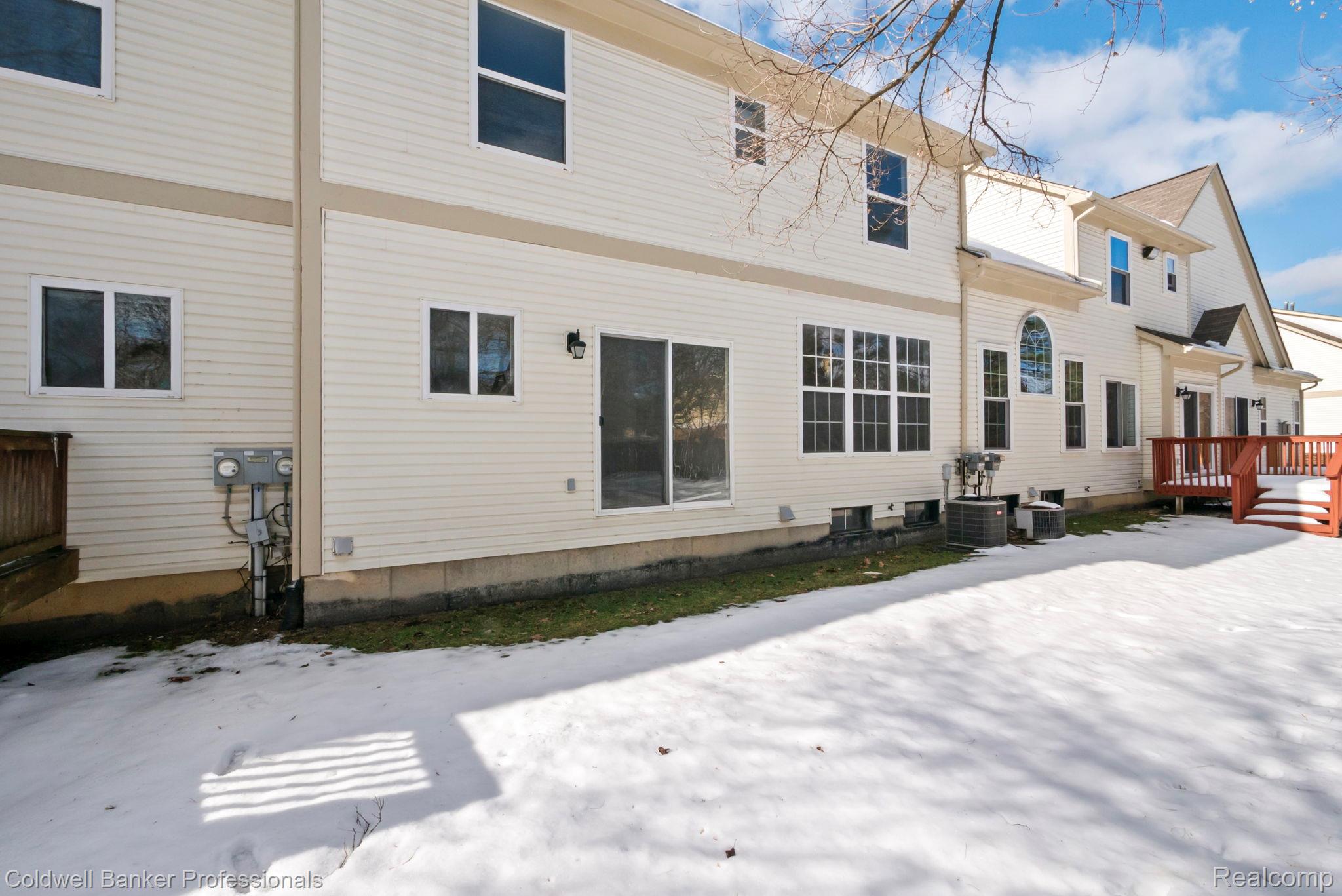 38178 Saratoga Circle