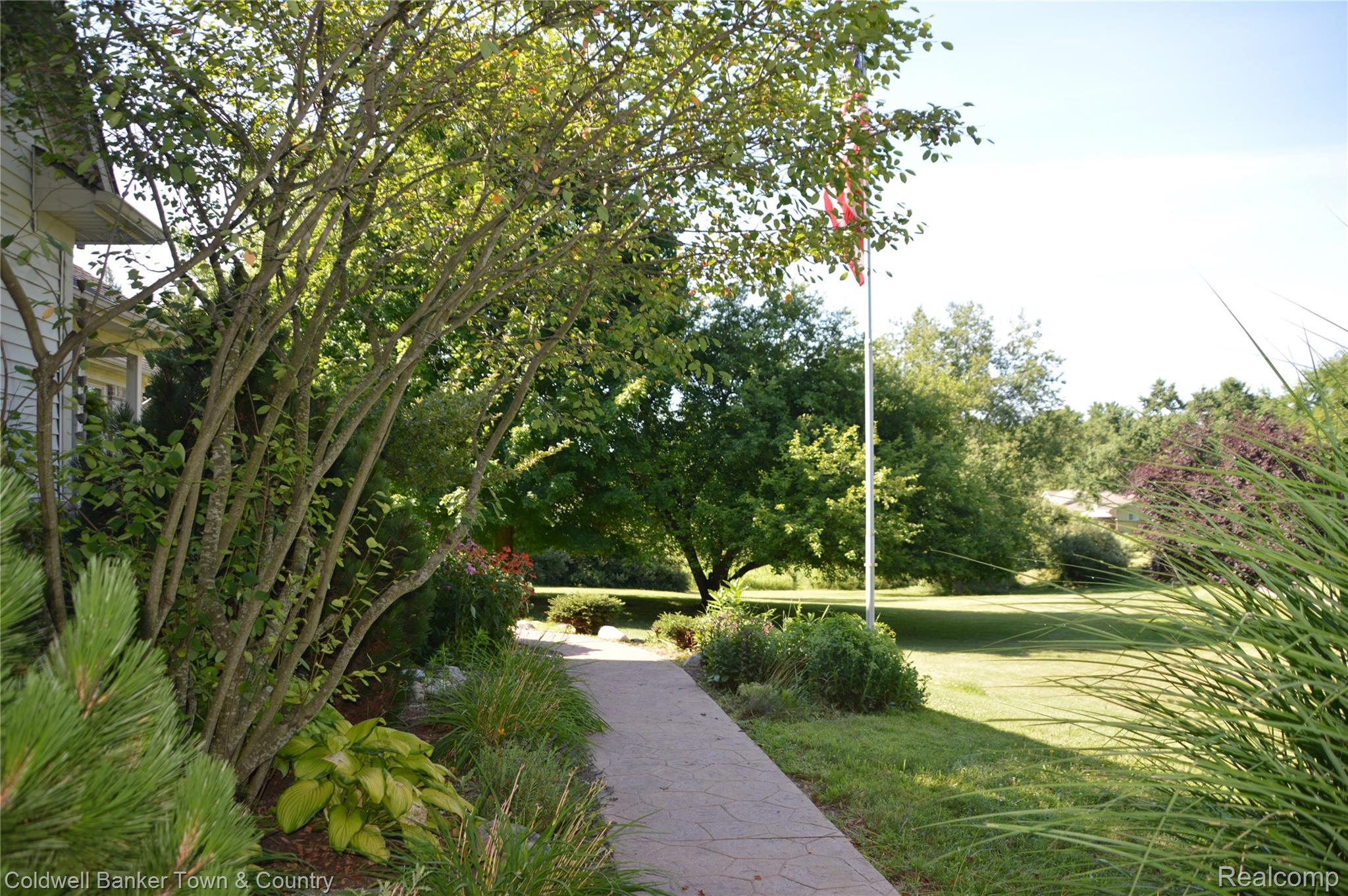 1355 MAXFIELD Road