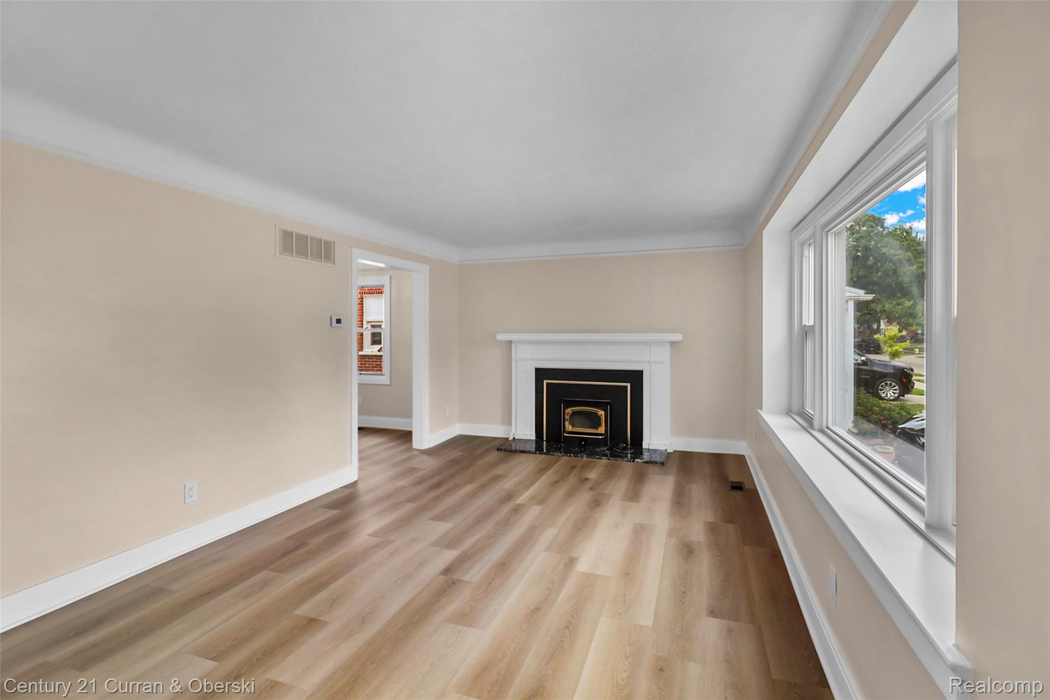 139 Kingsbury Avenue