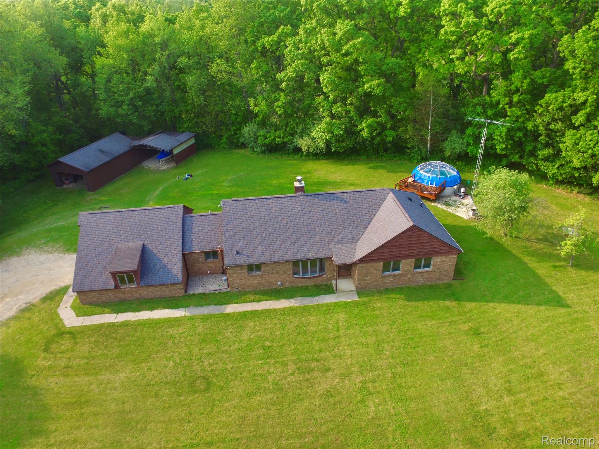 15640 GRAVES Road
