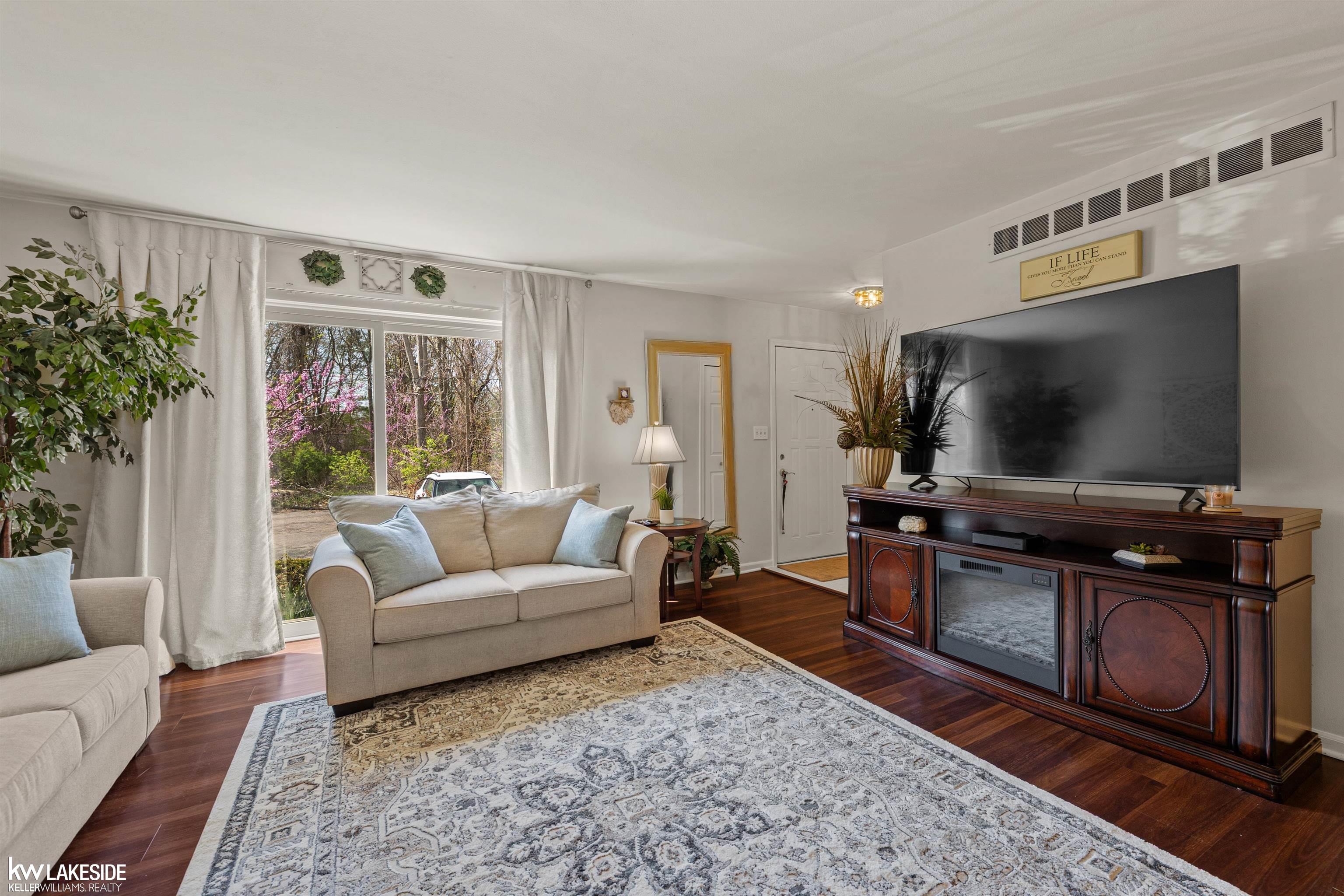 23610 Marlborough Drive