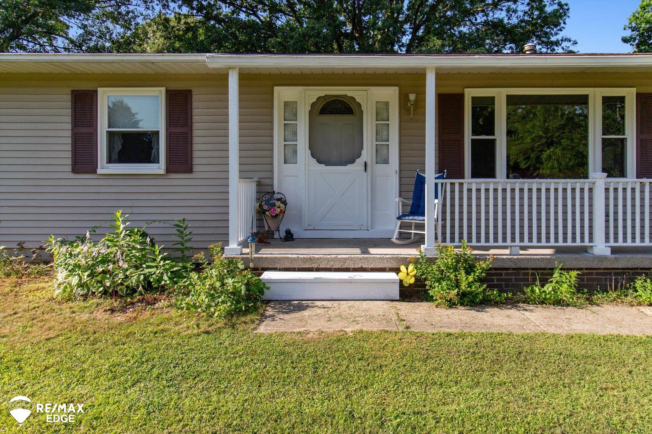 190 Maverick Lane