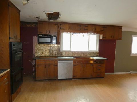 Tiny photo for 1968 Colfax Avenue, St Joseph Charter Township, MI 49022 (MLS # 69026008718)