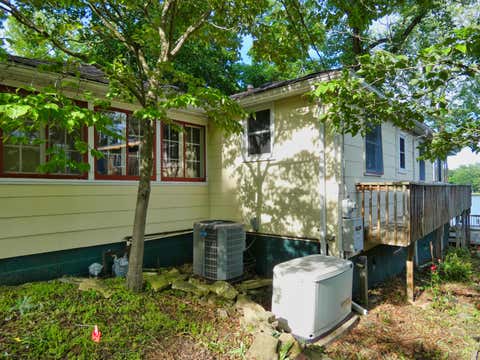 Tiny photo for 5511 Lakewood Street, Coloma Charter Township, MI 49038 (MLS # 69026032440)