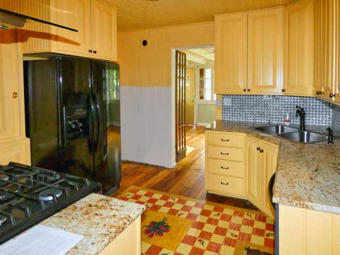 Tiny photo for 5511 Lakewood Street, Coloma Charter Township, MI 49038 (MLS # 69026032440)
