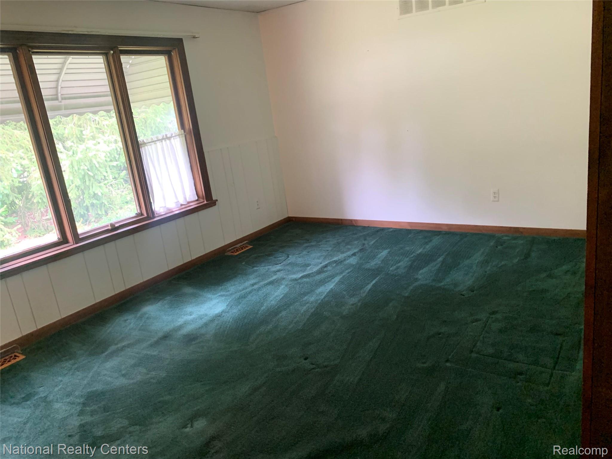 23334 Meadowbrook Road