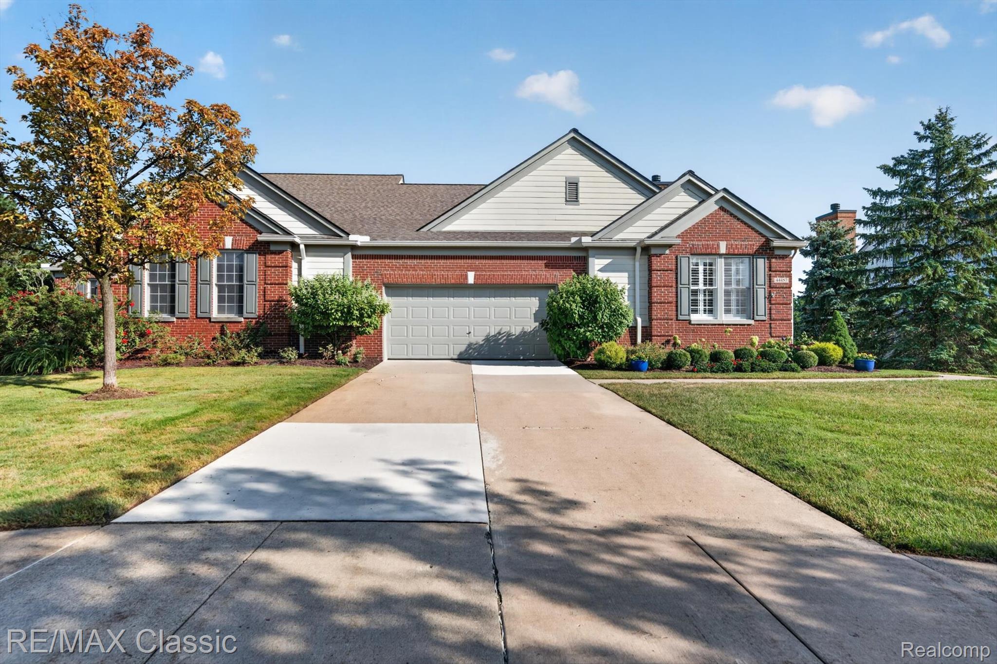 44457 Birchwood Court 18