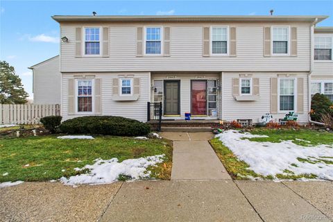 24419 Bashian Drive Novi City MI 48375