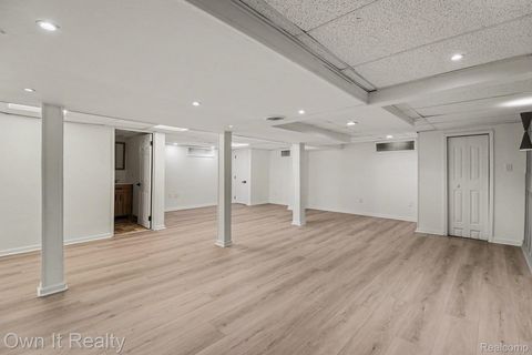 Tiny photo for 20242 Steel Street, Detroit City, MI 48235 (MLS # 20261021119)