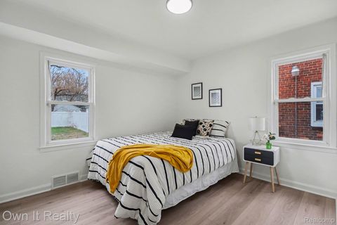 Tiny photo for 20242 Steel Street, Detroit City, MI 48235 (MLS # 20261021119)