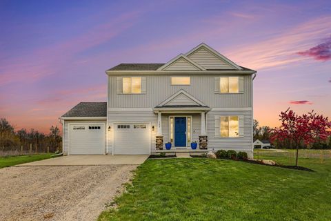 300 Cumberland Avenue SE Vergennes Township MI 49331