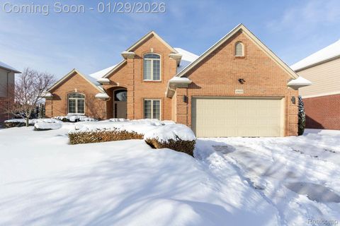 49683 Yale Drive Macomb Township MI 48044