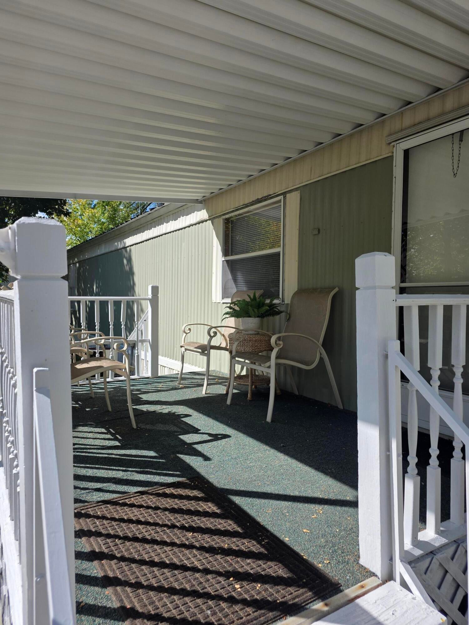 606 Bjornson Street c11