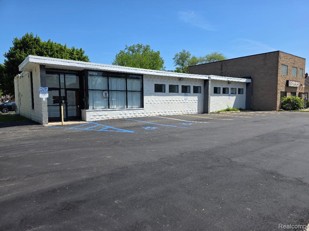 10350 W 9 Mile Road