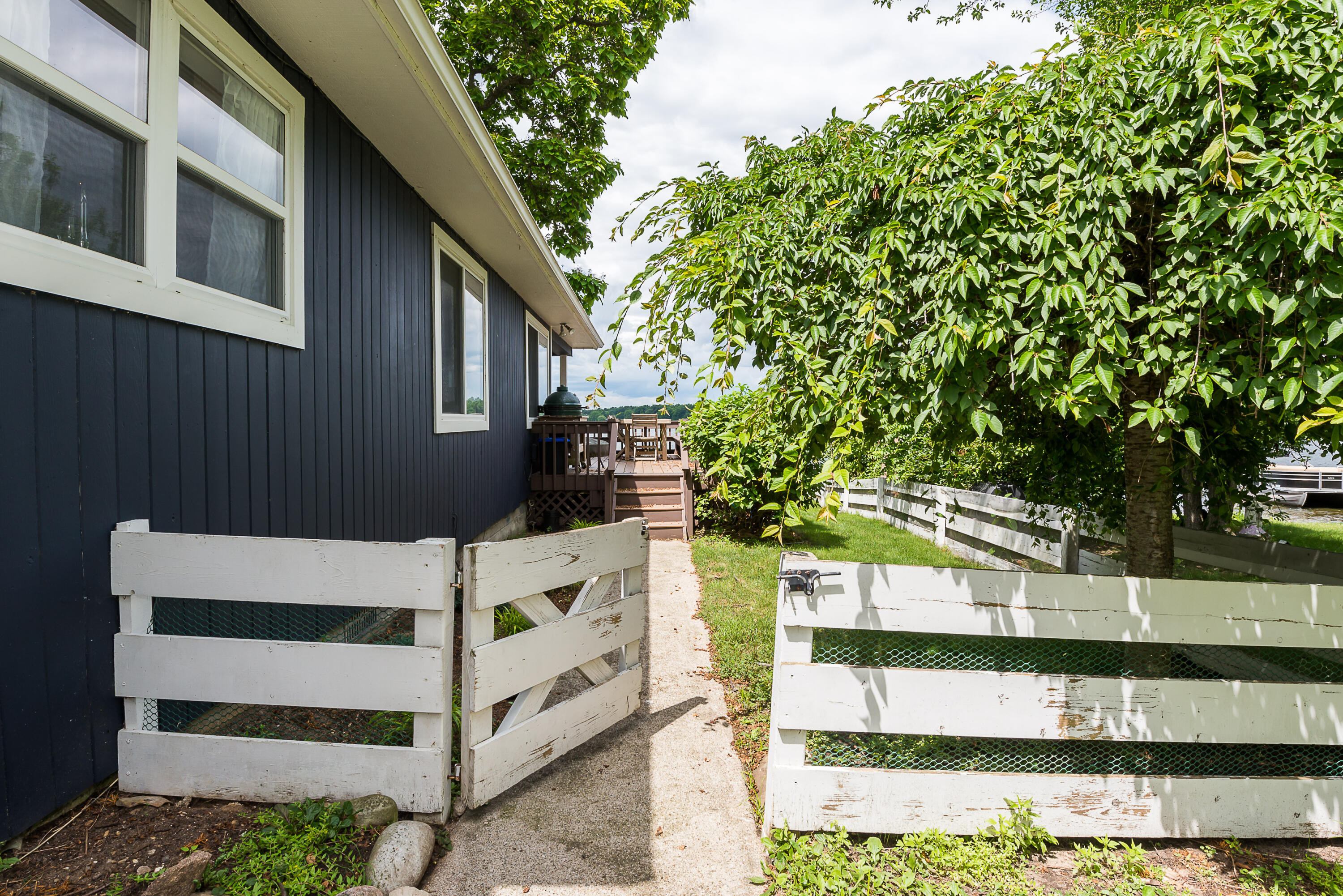 7275 Webbs Landing