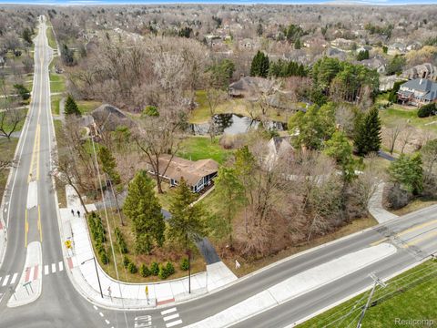 Tiny photo for 45401 W 9 Mile Road, Novi City, MI 48374 (MLS # 20261021758)