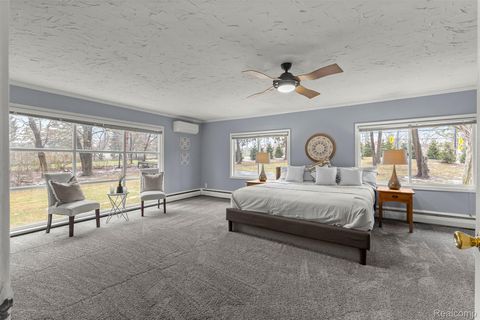 Tiny photo for 45401 W 9 Mile Road, Novi City, MI 48374 (MLS # 20261021758)