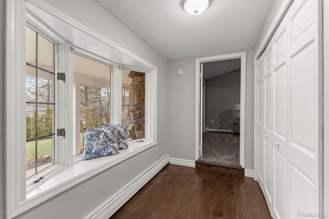 Tiny photo for 45401 W 9 Mile Road, Novi City, MI 48374 (MLS # 20261021758)