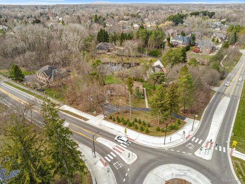 Tiny photo for 45401 W 9 Mile Road, Novi City, MI 48374 (MLS # 20261021758)