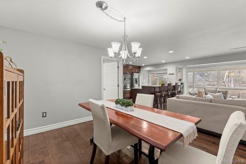 Tiny photo for 45401 W 9 Mile Road, Novi City, MI 48374 (MLS # 20261021758)