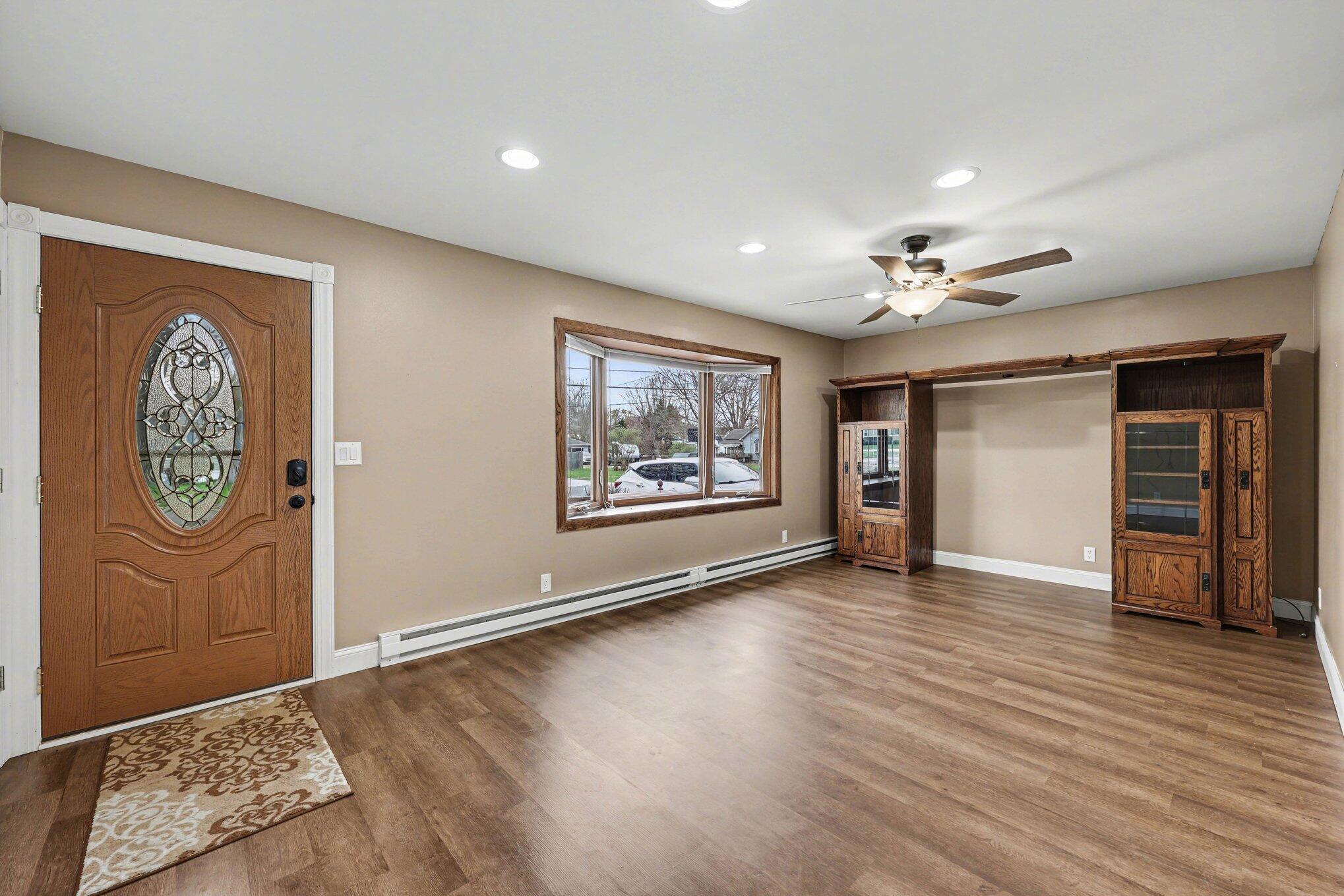 109 E Fulton Street