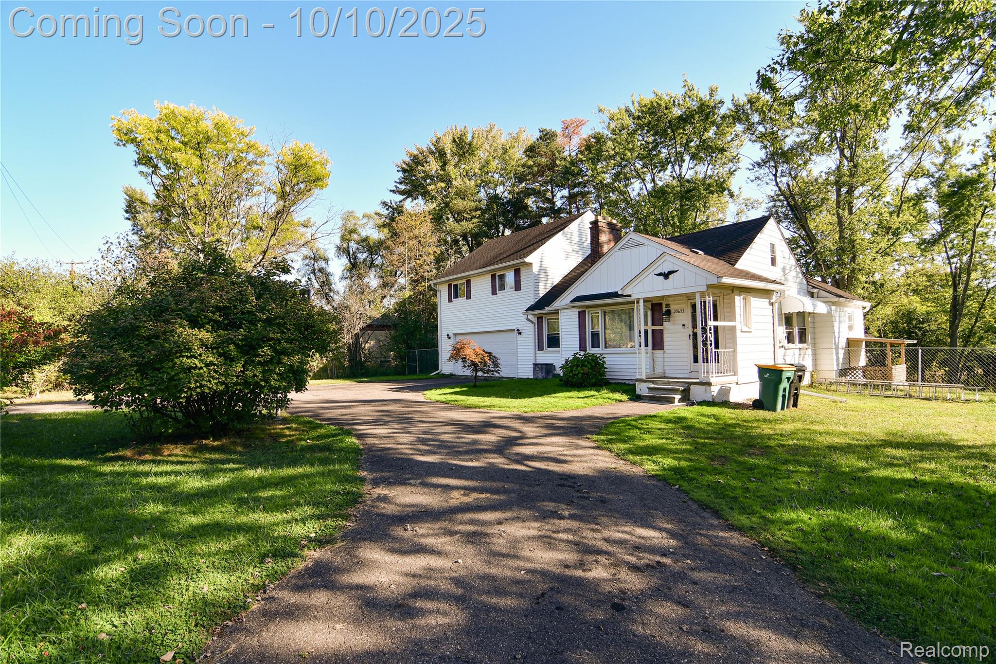 29693 Medbury Street