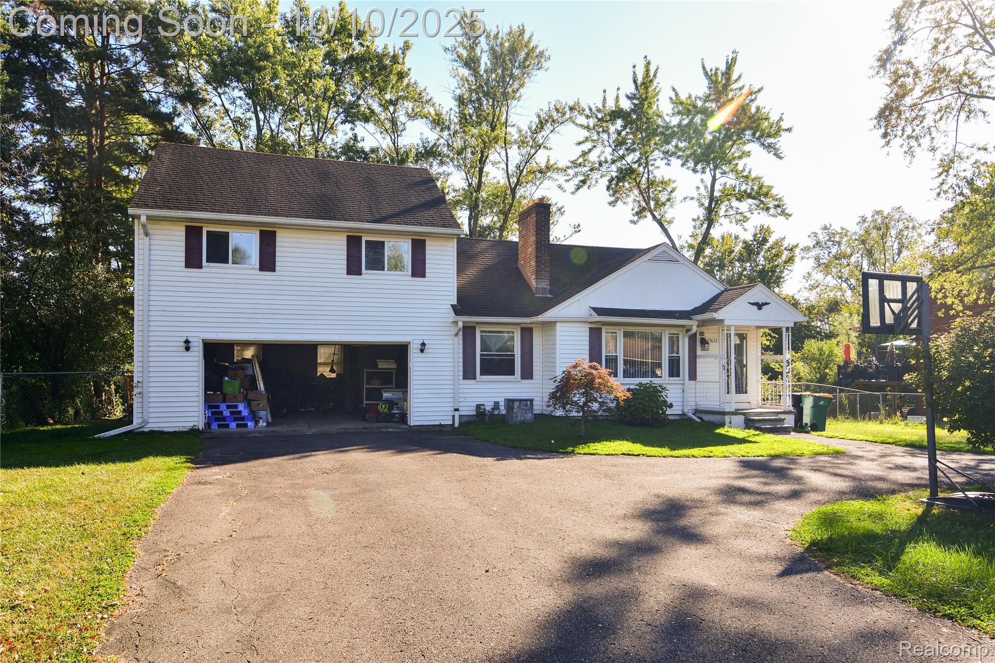 29693 Medbury Street