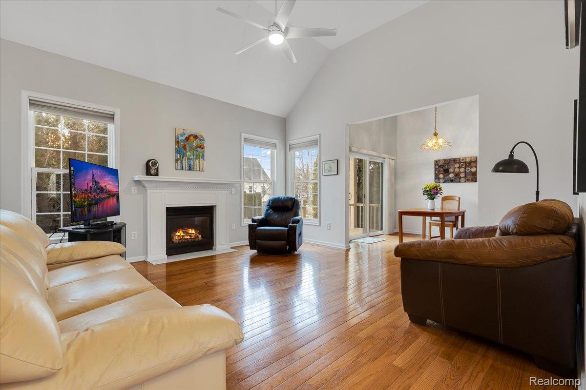 34652 Rosebud Lane