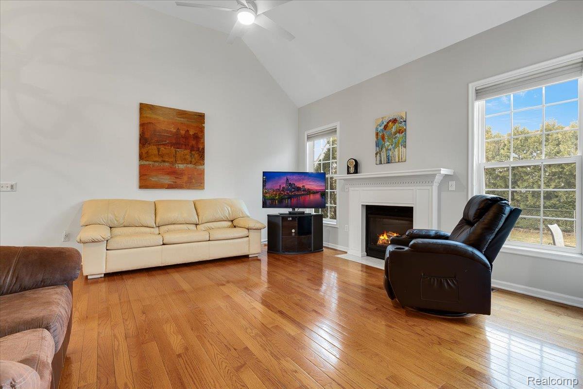 34652 Rosebud Lane