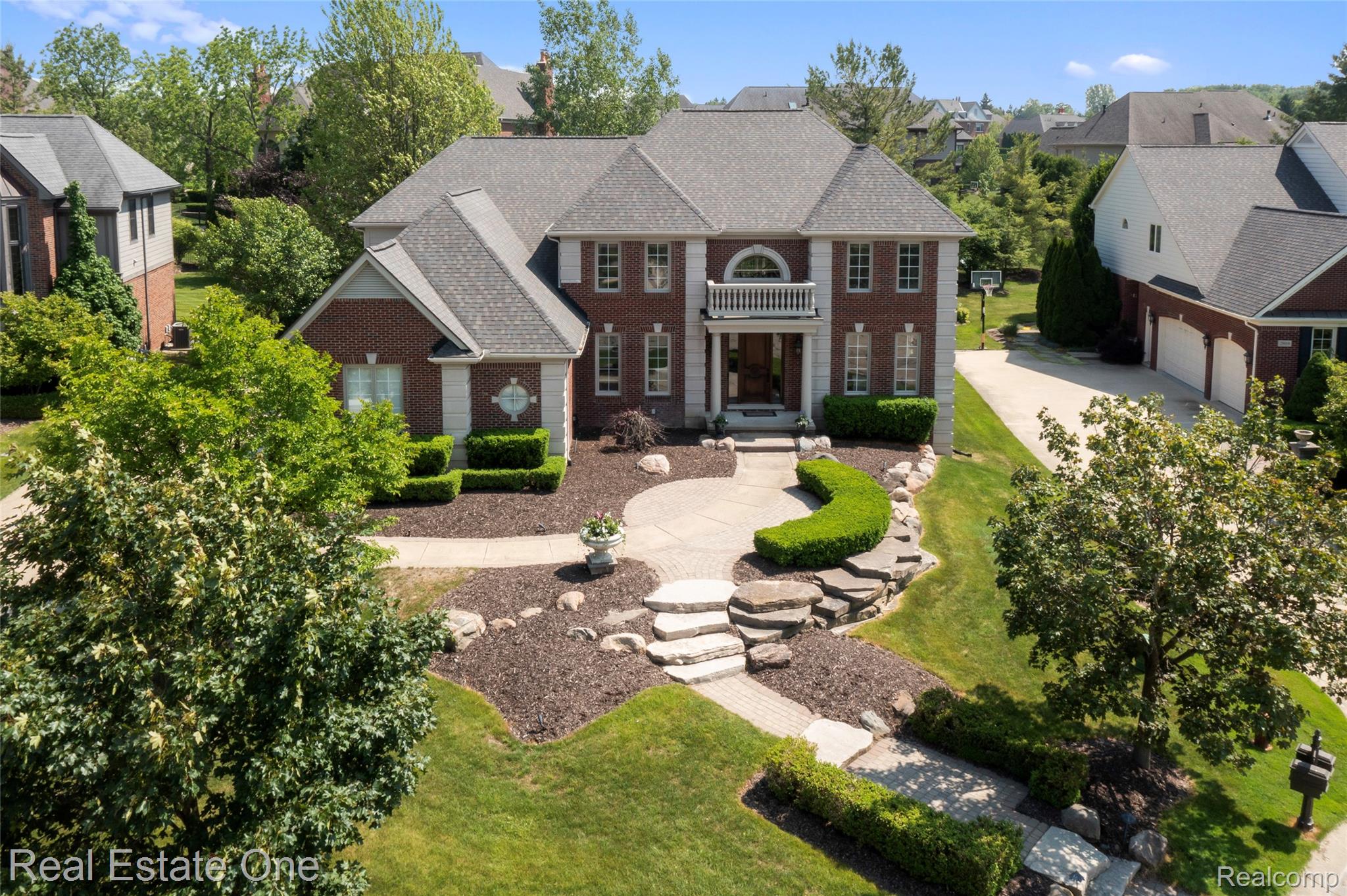 2901 Ambleside Court