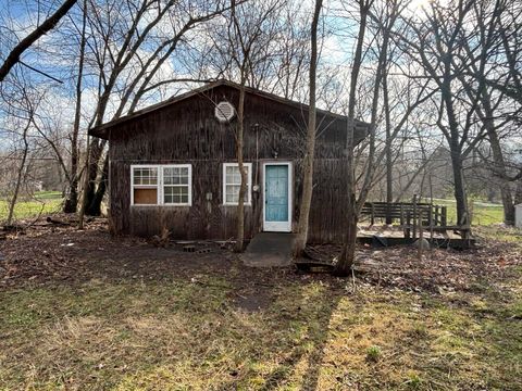 Photo of 417 Lockwood Street, Jackson City, MI 49203 (MLS # 55026013586)