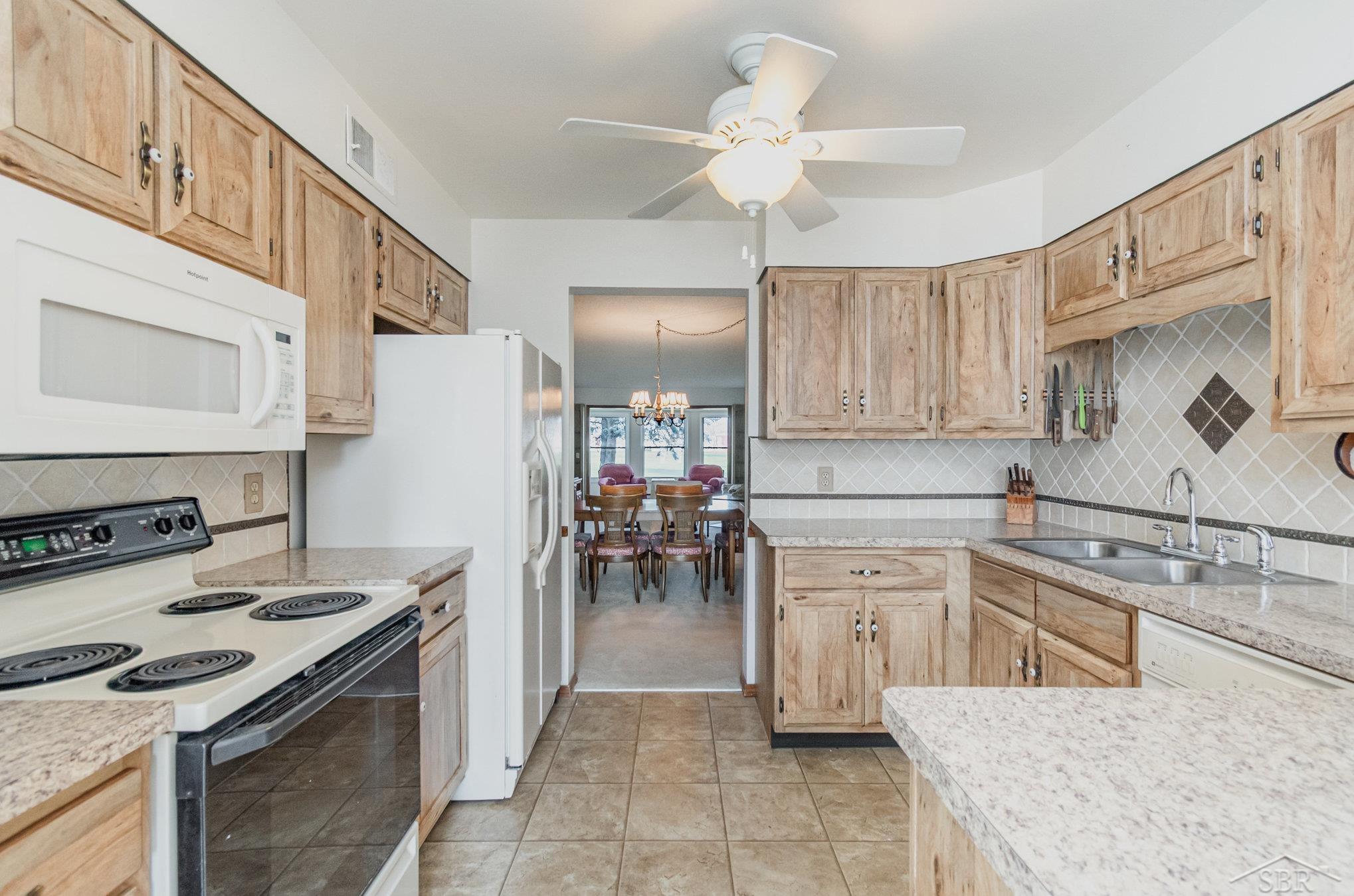 9150 Greenway Boulevard