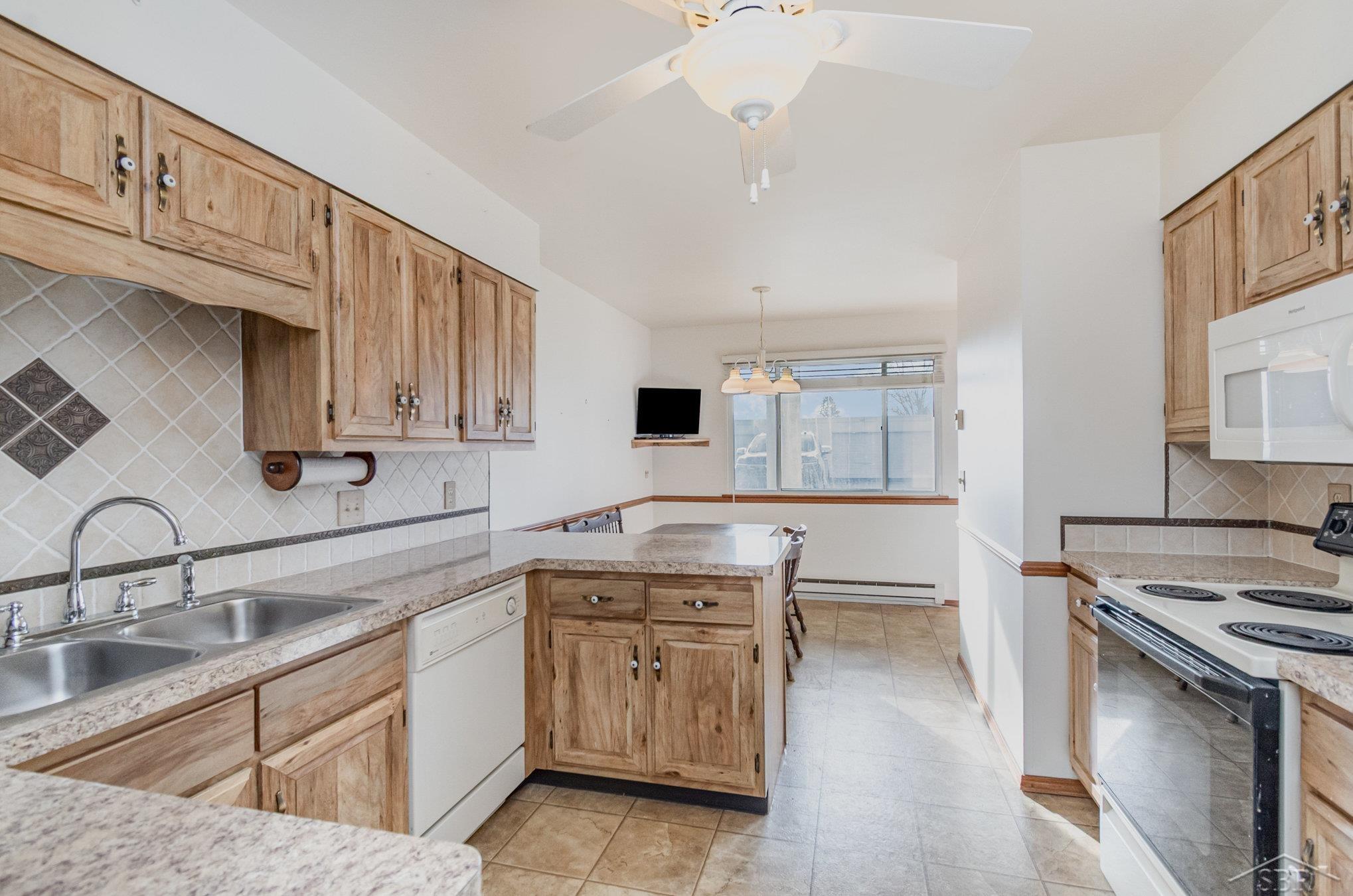 9150 Greenway Boulevard