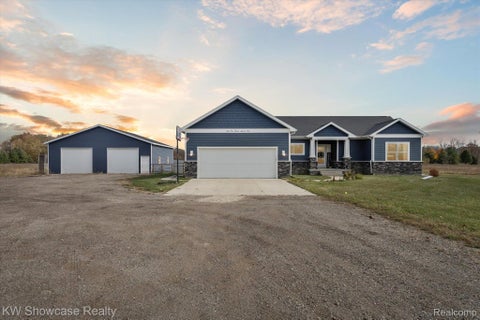 Photo for 11471 S BAUER Road