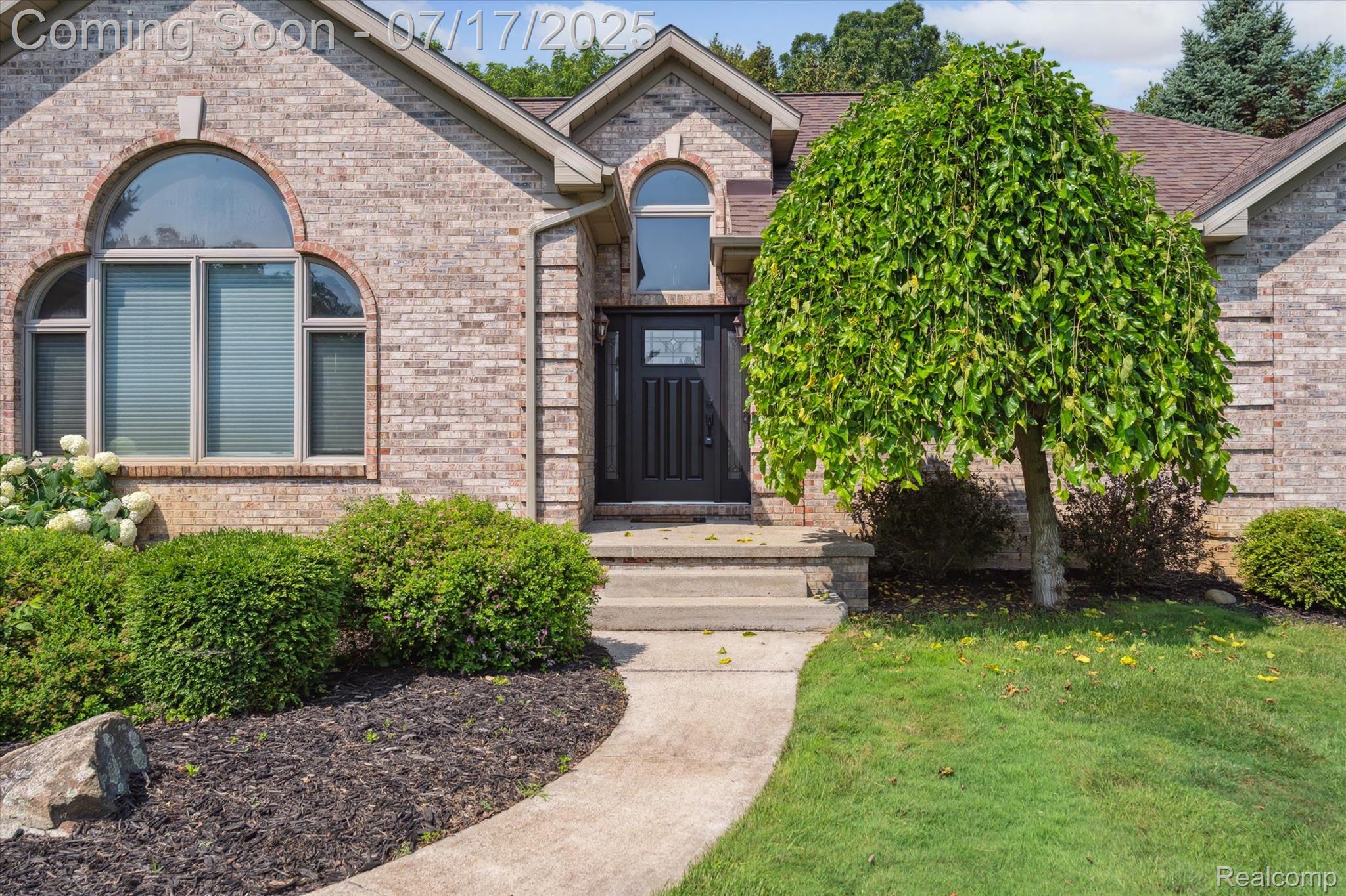 13188 Harborview Drive