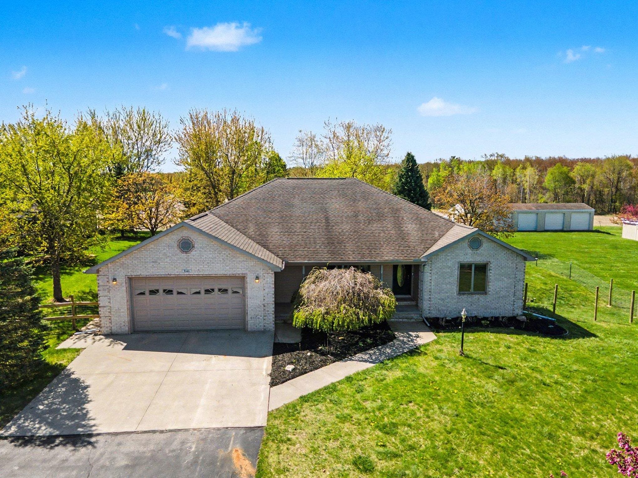 7141 W Pleasant Valley Road