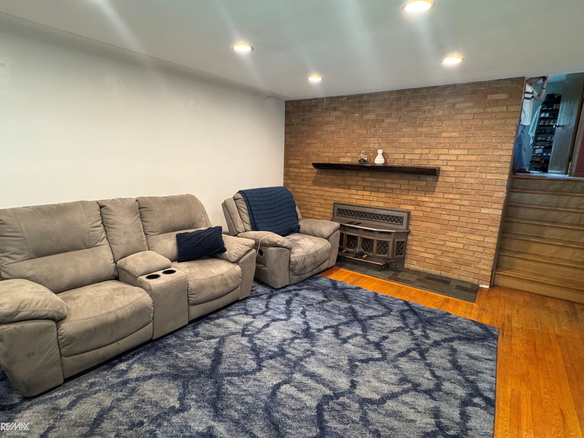 29210 Geraldine Court