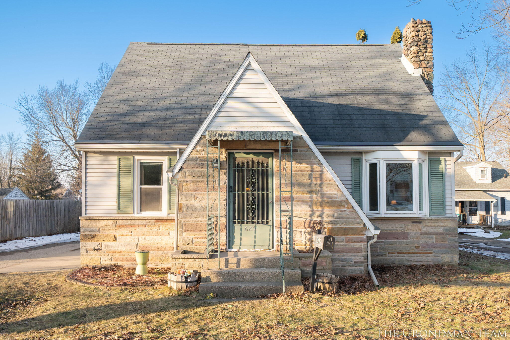 625 W Clinton Street