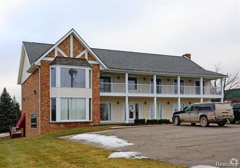 8445 S Saginaw Street 300 Grand Blanc Charter Township MI 48439