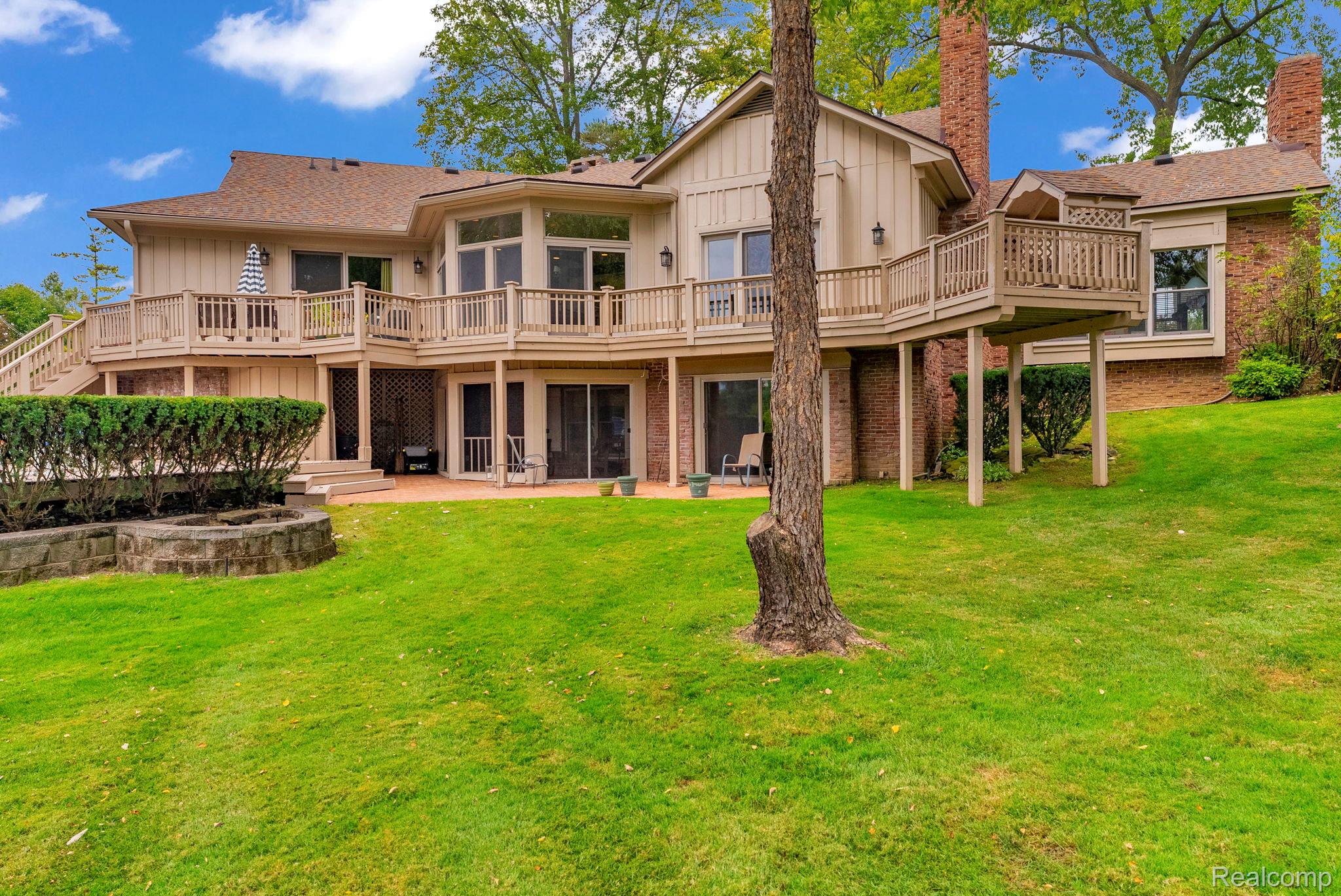 1887 Harvest Lane